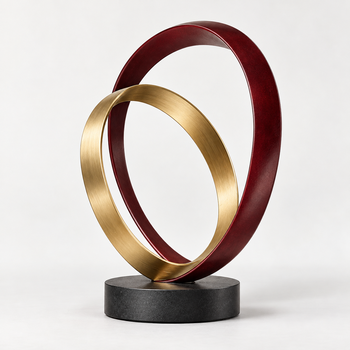 ARVESSA™ AETHER OFFSET RING SCULPTURE